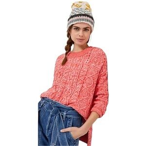 Black Tape_ NWT Cable Knit Chunky Sweater